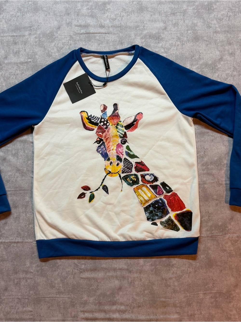 NWT Giraffe Graphic Print Sweater Women's Size M
